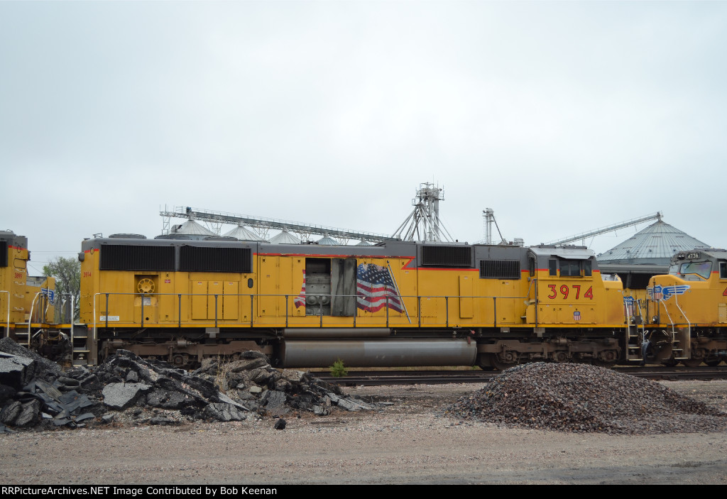 UP 3974